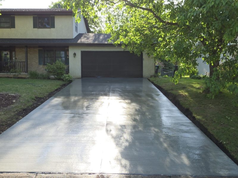 Concrete Driveway in Saint Anthony Village, MN